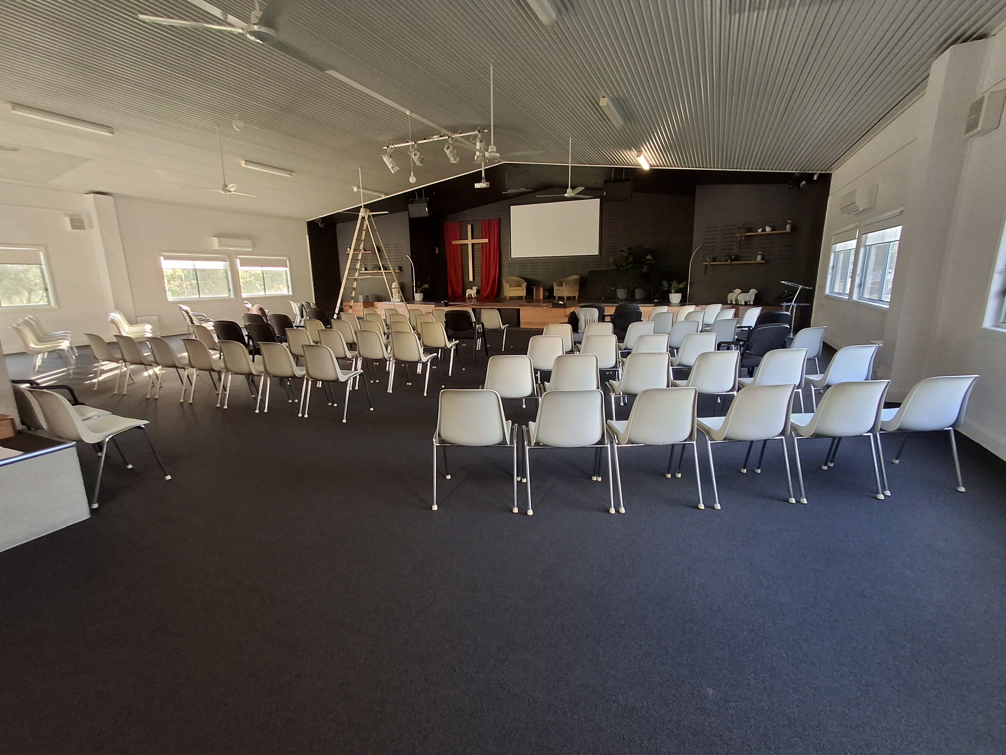 Main building Southern Life Church