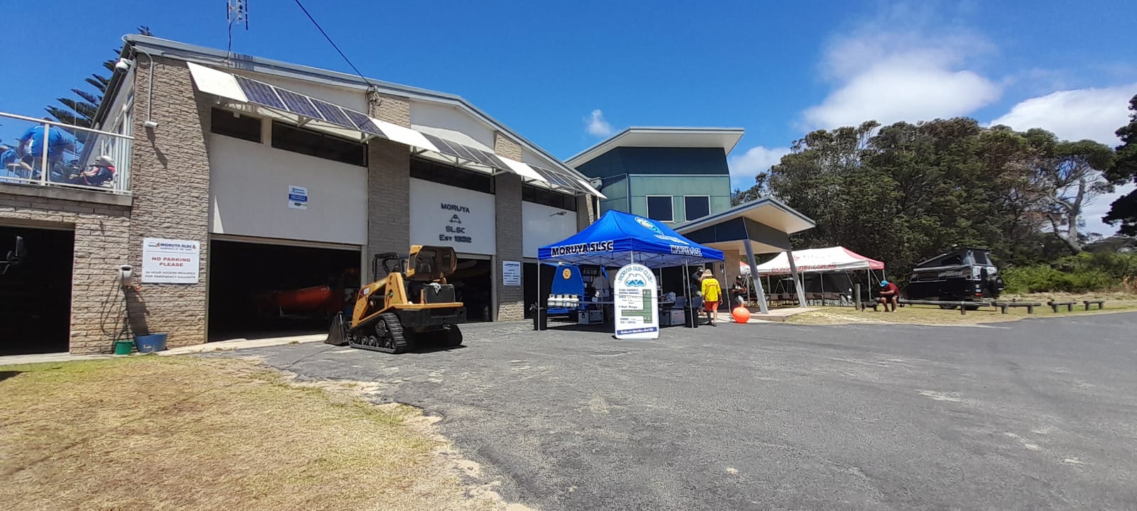 Outside Moruya SLSC